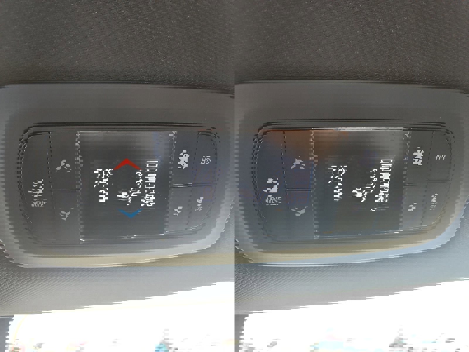 Used 2025 Chrysler Pacifica Select image 20