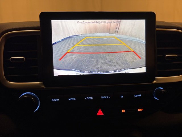 Used 2020 Hyundai Venue SEL image 17