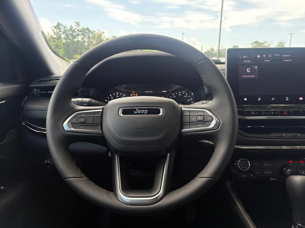 New 2026 Jeep Compass Latitude AWD/4WD image 12