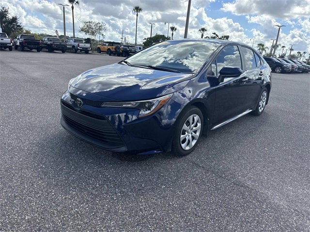 Used 2025 Toyota Corolla LE image 8