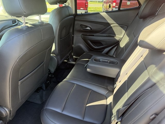 Used 2017 Buick Encore Essence FWD image 21