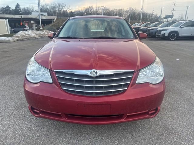 Used 2010 Chrysler Sebring Limited image 2