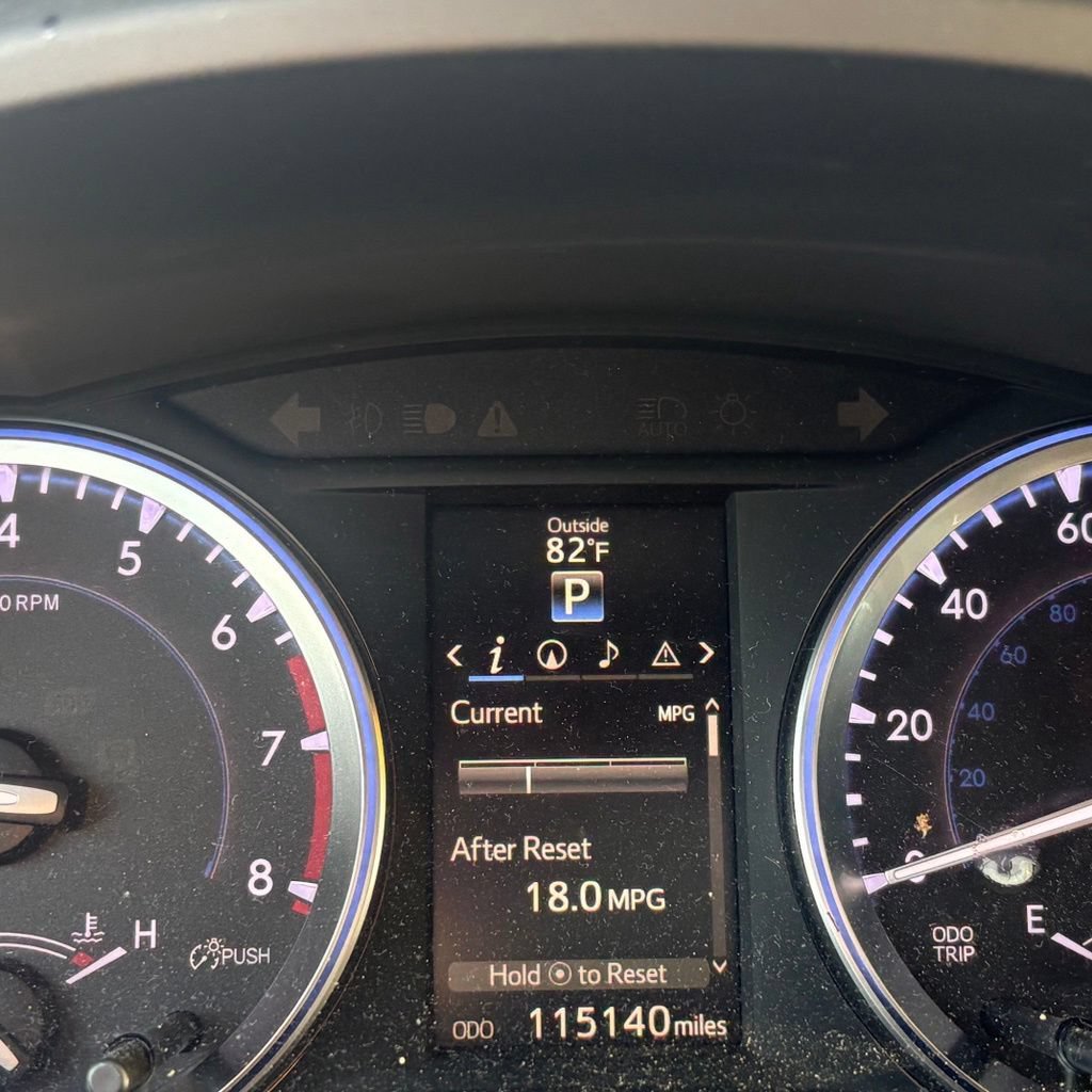 Used 2016 Toyota Highlander XLE AWD/4WD image 11