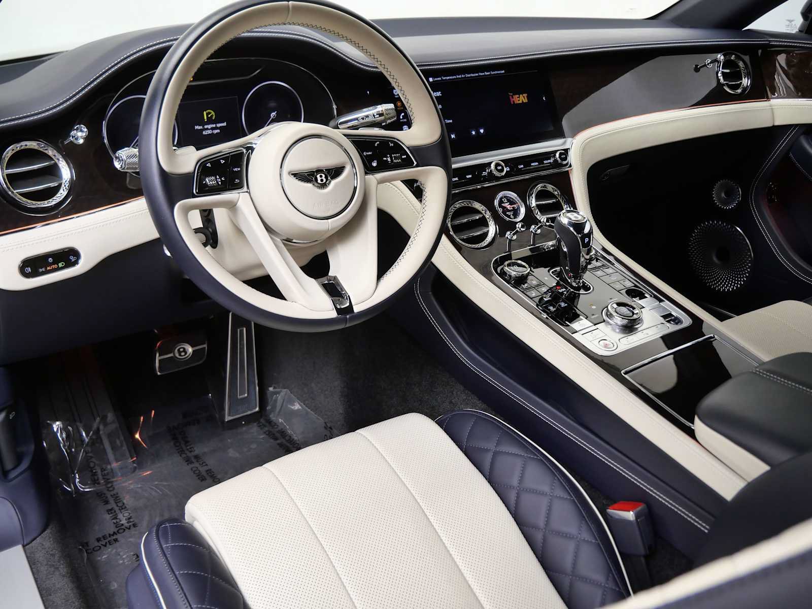 Used 2020 Bentley Continental GT AWD/4WD image 22