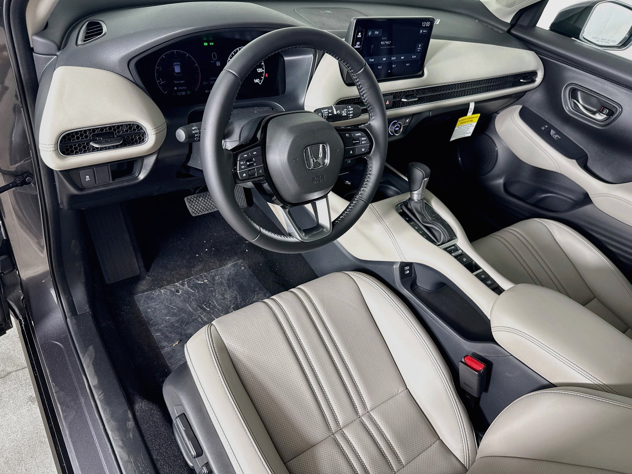 New 2027 Honda HR-V EX-L image 8