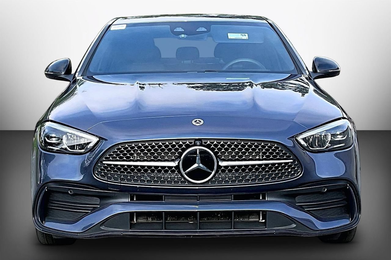 Used 2024 Mercedes-Benz C 300 4MATIC Sedan image 3