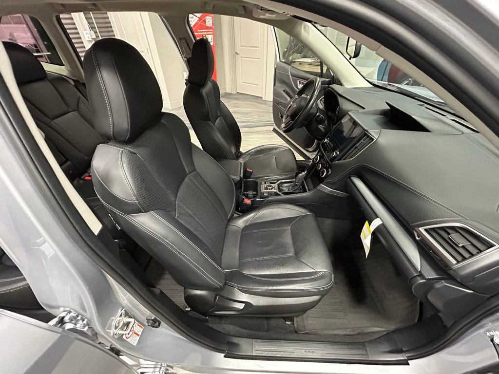 Used 2019 Subaru Forester Limited AWD/4WD image 38
