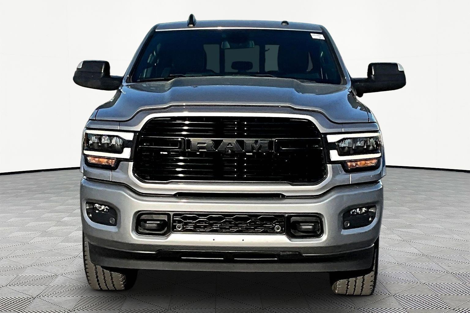 Used 2022 RAM 3500 Laramie w/ Night Edition AWD/4WD image 2