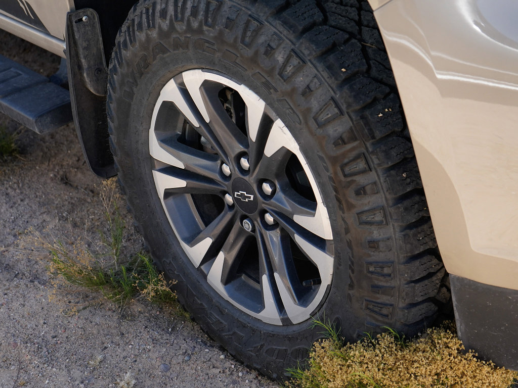 Used 2022 Chevrolet Colorado Z71 image 9