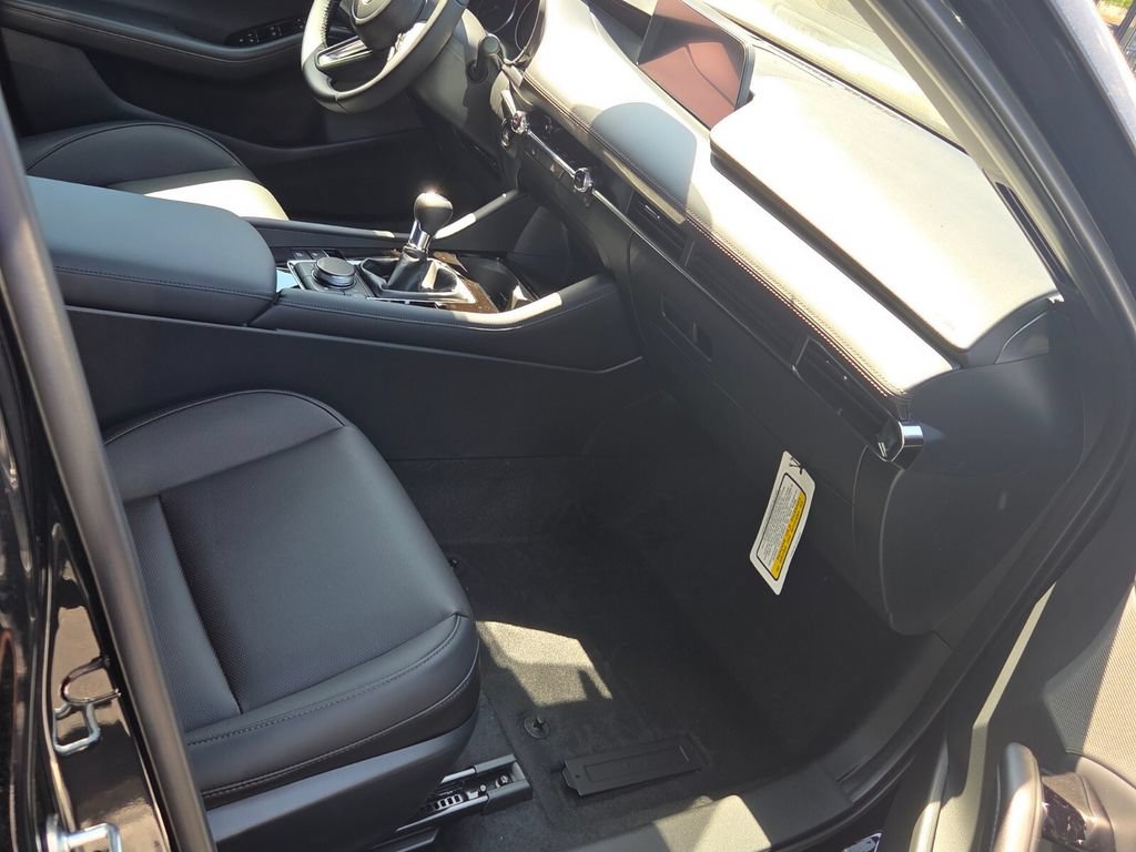 New 2026 MAZDA MAZDA3 2.5 S Hatchback w/ Premium Pkg FWD image 15