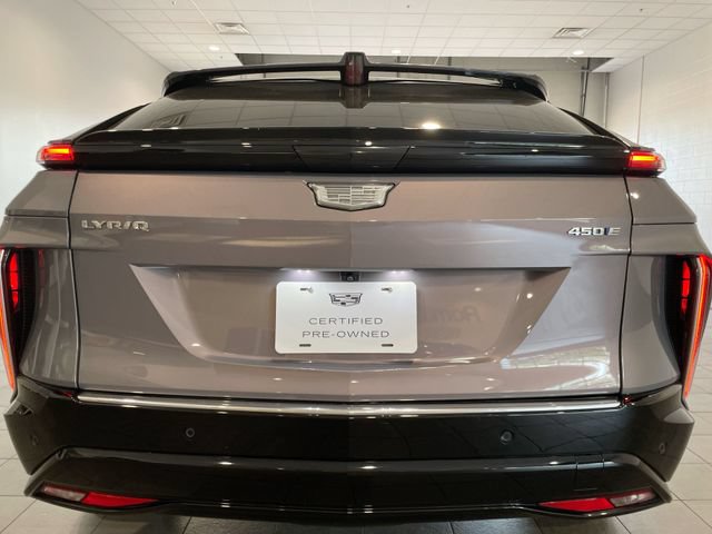 Certified 2024 Cadillac Lyriq Tech w/ Driver Assist Package RWD image 5