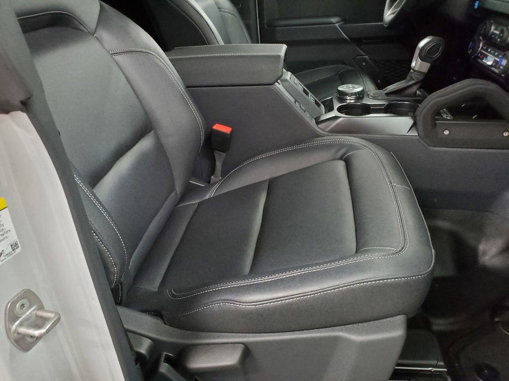 New 2026 Ford Bronco Badlands image 21