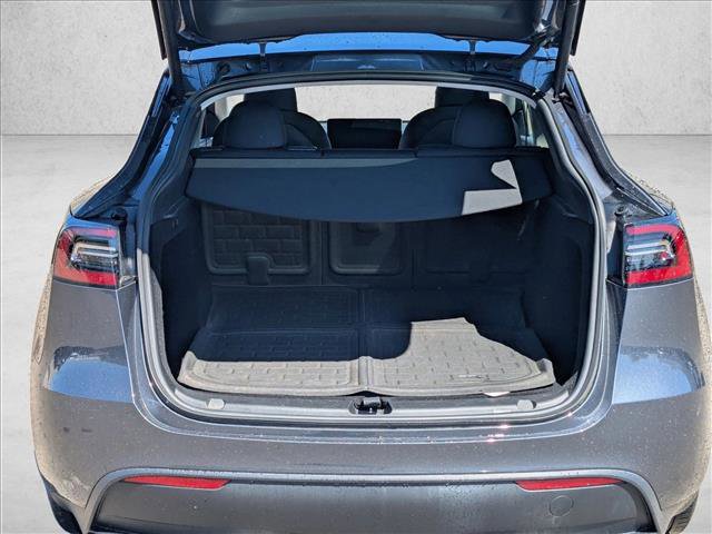 Used 2023 Tesla Model Y Long Range image 7
