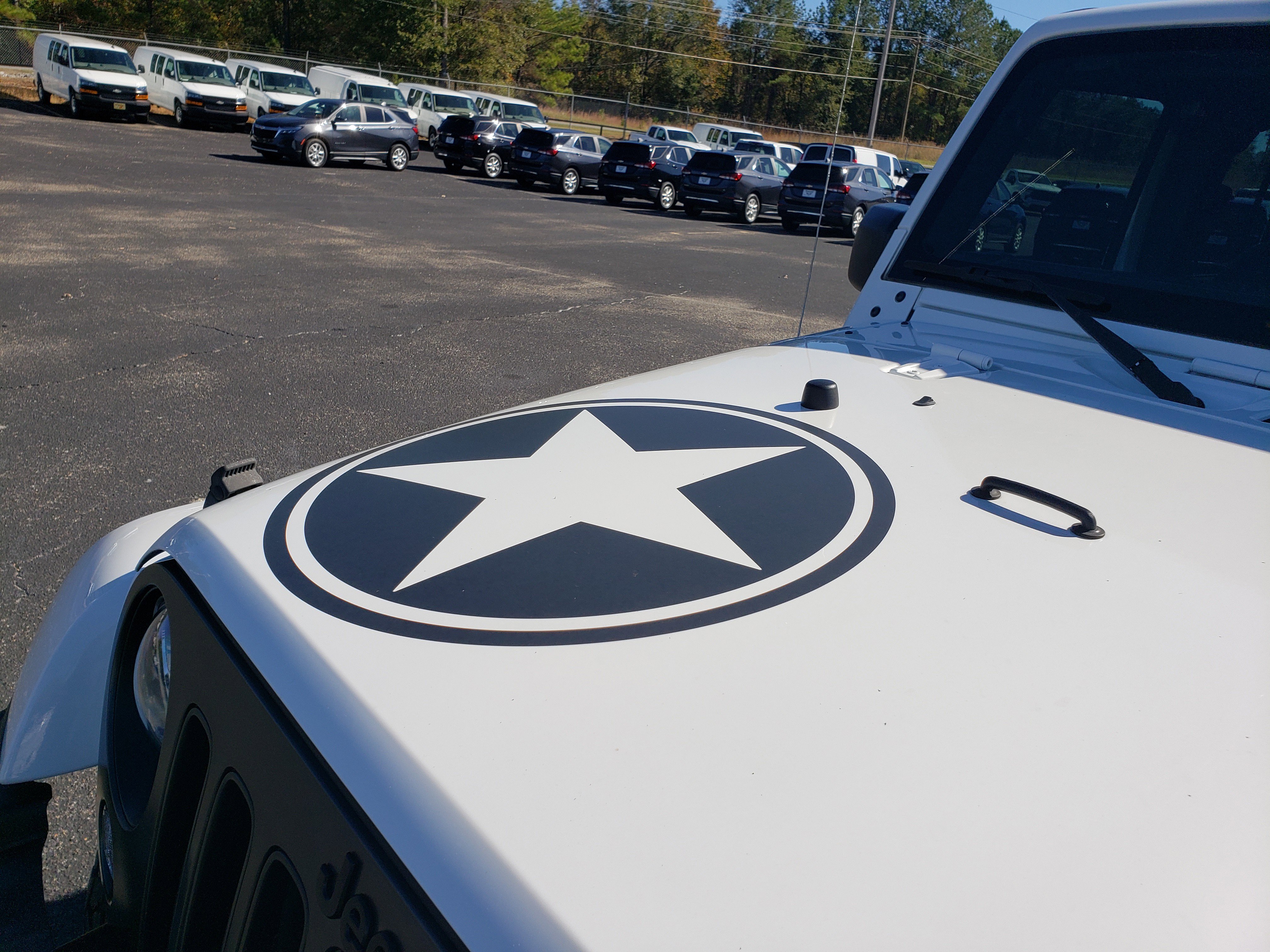 Used 2018 Jeep Wrangler Unlimited Sport image 13