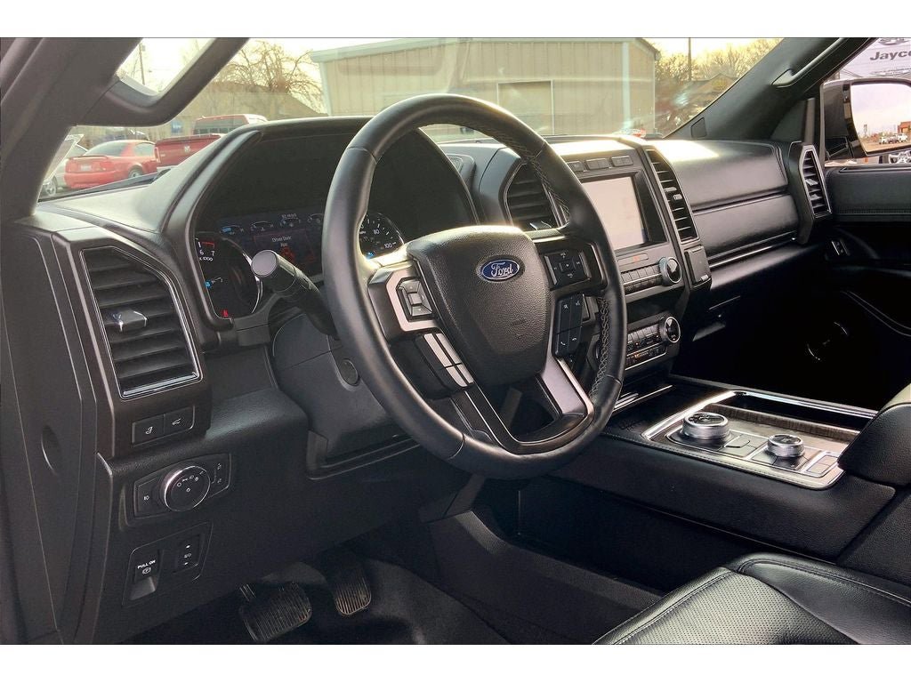 Used 2021 Ford Expedition Max Limited AWD/4WD image 15