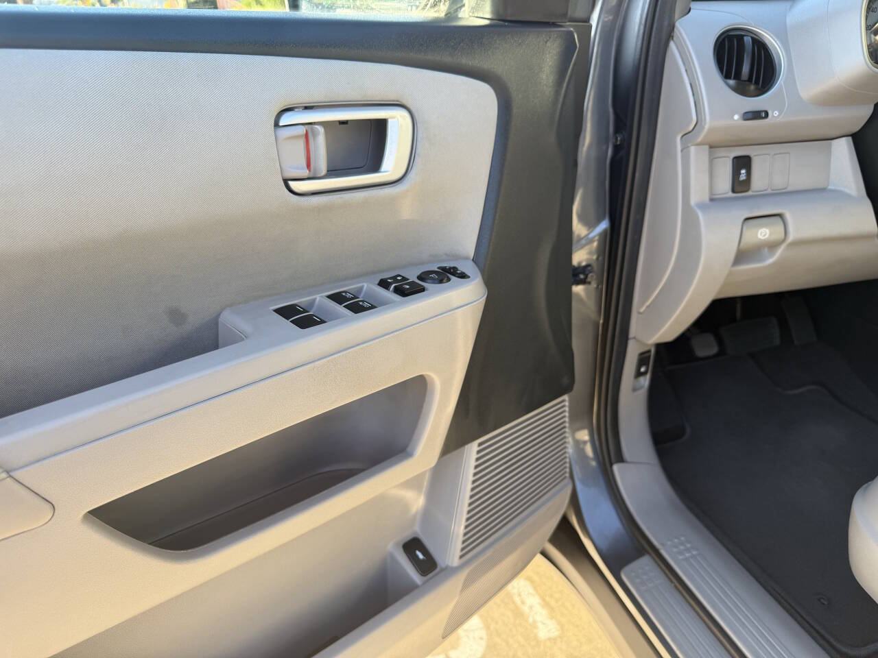 Used 2012 Honda Pilot EX image 13