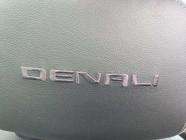 Used 2020 GMC Terrain Denali w/ Denali Premium Package image 20