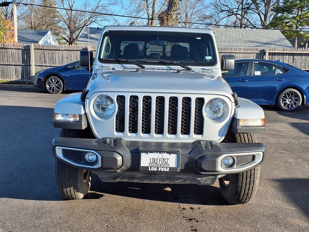 Used 2023 Jeep Gladiator Sport image 31