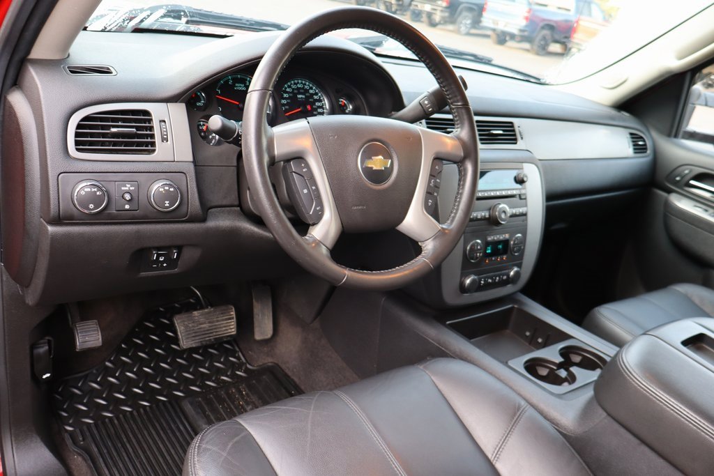 Used 2014 Chevrolet Silverado 2500 LTZ w/ LTZ Plus Package image 4
