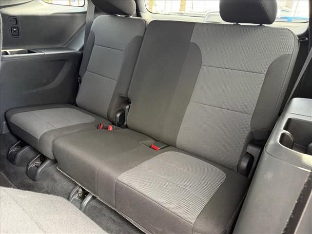 Used 2023 Chevrolet Traverse LT image 10