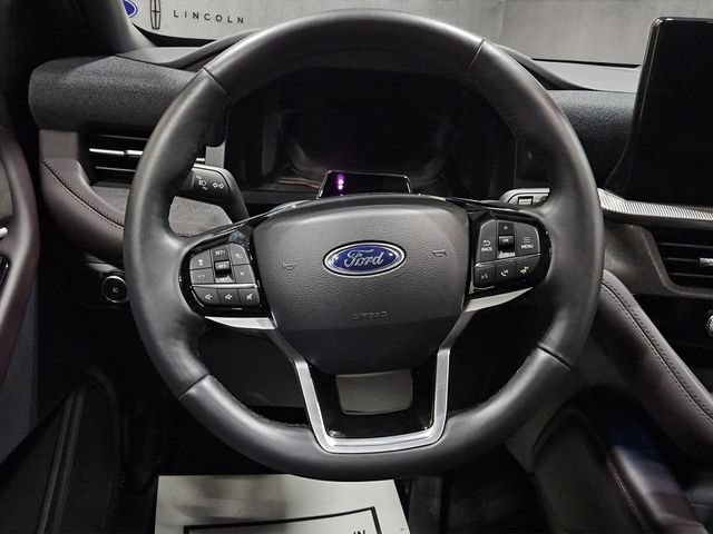 Certified 2026 Ford Explorer Platinum w/ LUX Leather Package AWD/4WD image 14