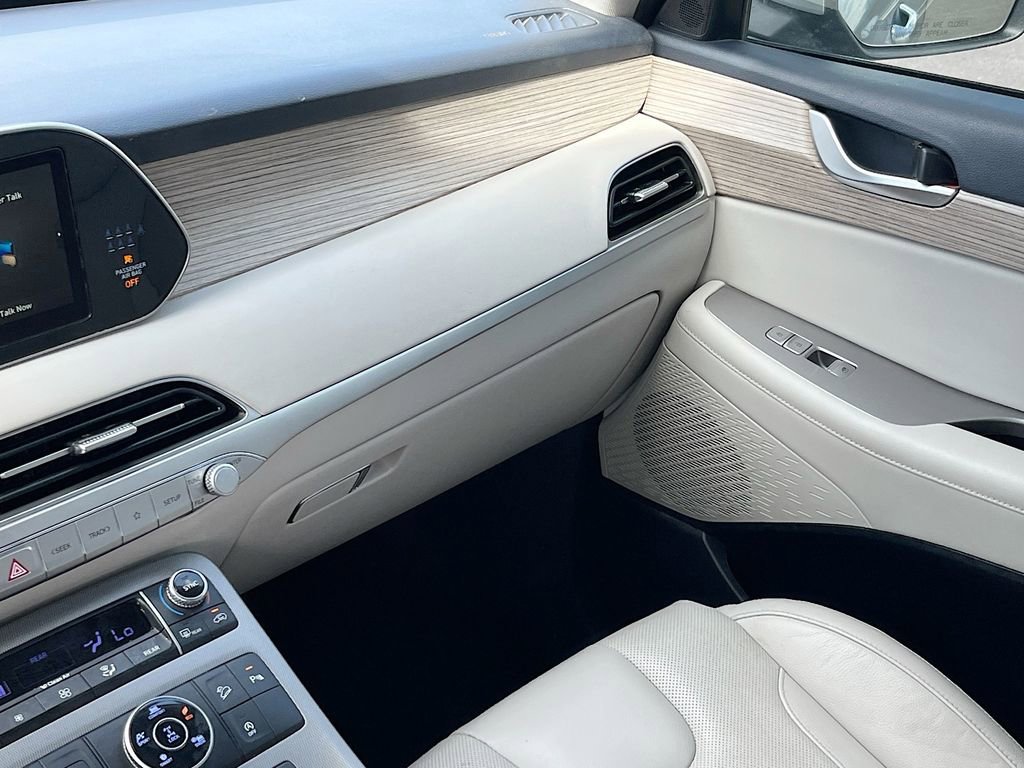 Used 2022 Hyundai Palisade SEL w/ 8P Bench Seat Package image 25