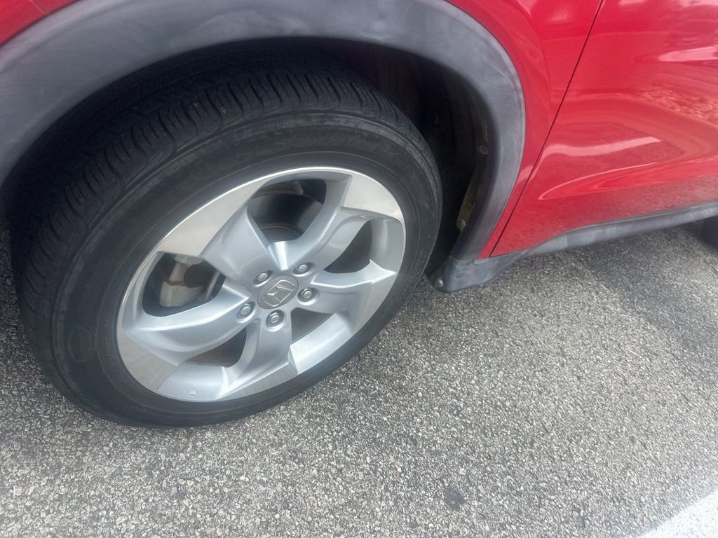 Used 2016 Honda HR-V EX image 11