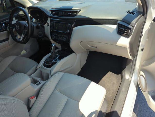 Certified 2021 Nissan Rogue Sport SL w/ Premium Package FWD image 18