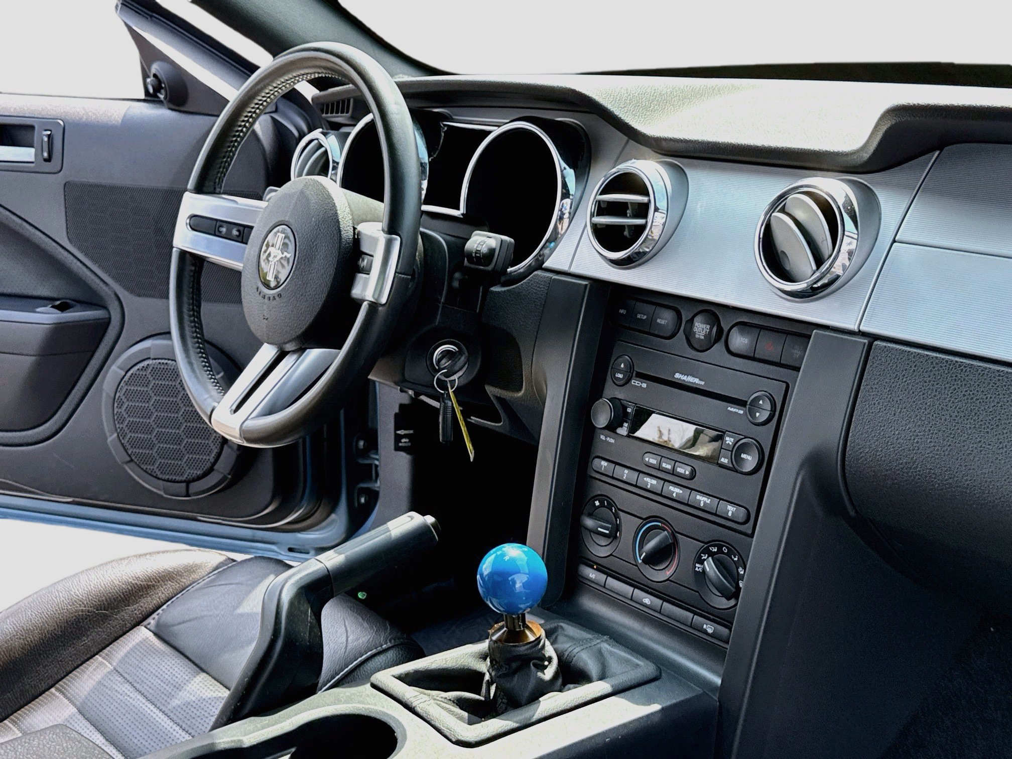 Used 2005 Ford Mustang GT RWD image 15