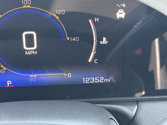 Used 2024 Chevrolet TrailBlazer LS w/ LS Convenience Package FWD image 16