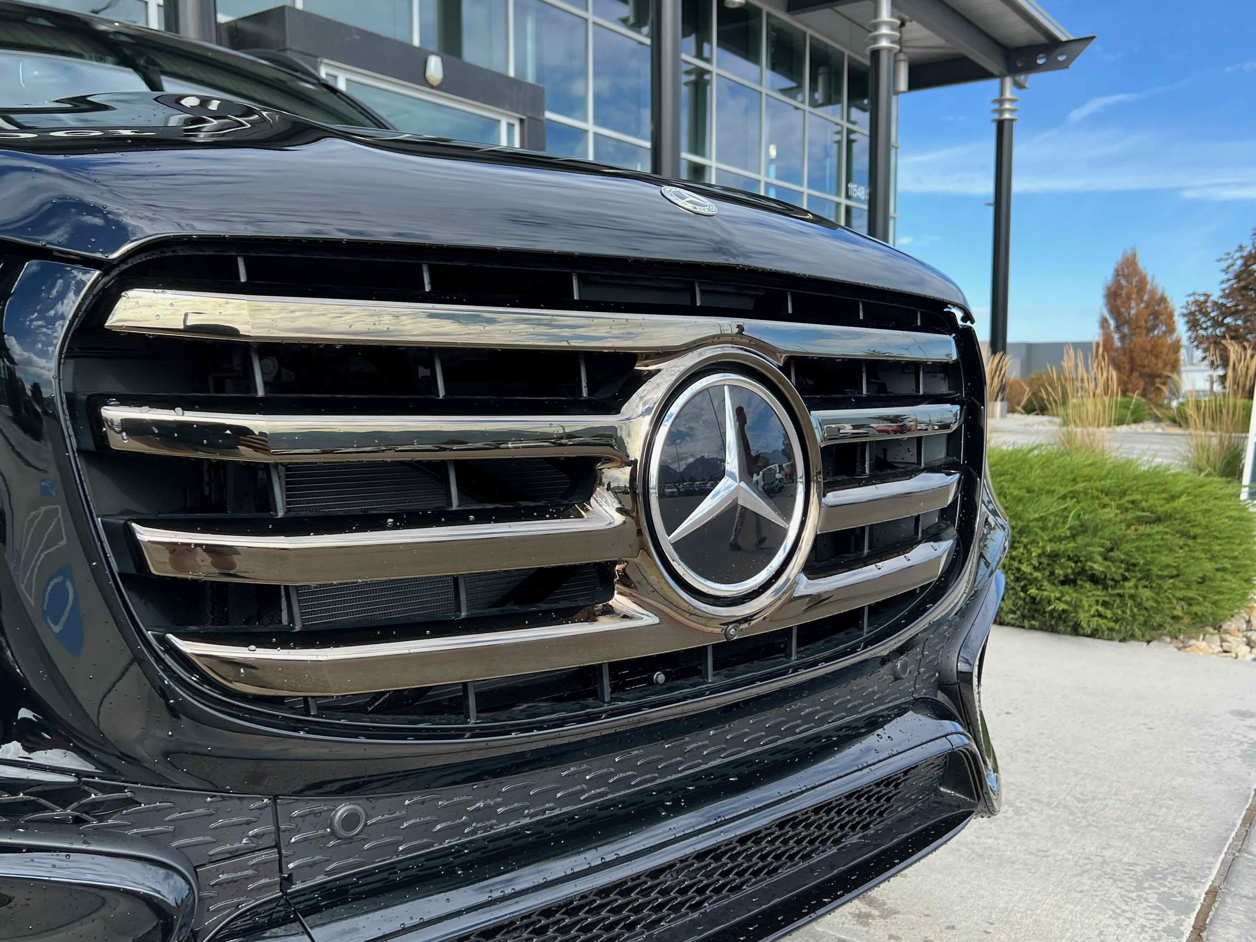 New 2026 Mercedes-Benz GLS 450 4MATIC image 3