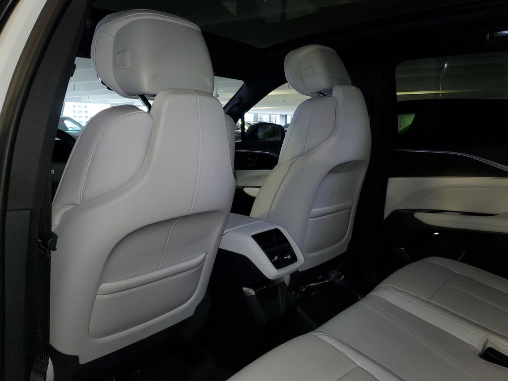 New 2026 Cadillac Lyriq Sport RWD image 10