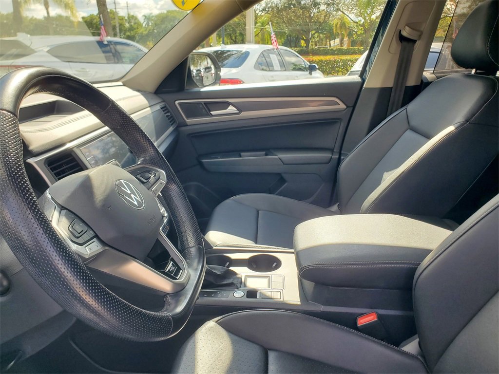 Used 2021 Volkswagen Atlas SE image 17