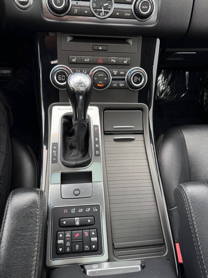 Used 2013 Land Rover Range Rover Sport HSE w/ HSE Silver Pkg AWD/4WD image 28