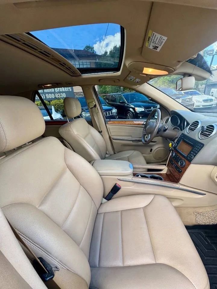 Used 2009 Mercedes-Benz ML 320 ML 320 BlueTEC AWD 4MATIC 4dr image 6