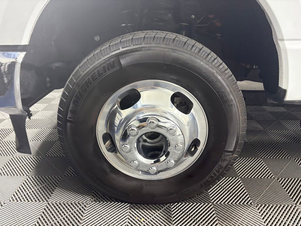 Certified 2025 Ford F350 XL w/ XL Driver Assist Package AWD/4WD image 10