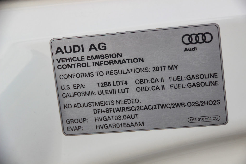 Used 2017 Audi Q7 3.0T Prestige w/ Prestige Package AWD/4WD image 28