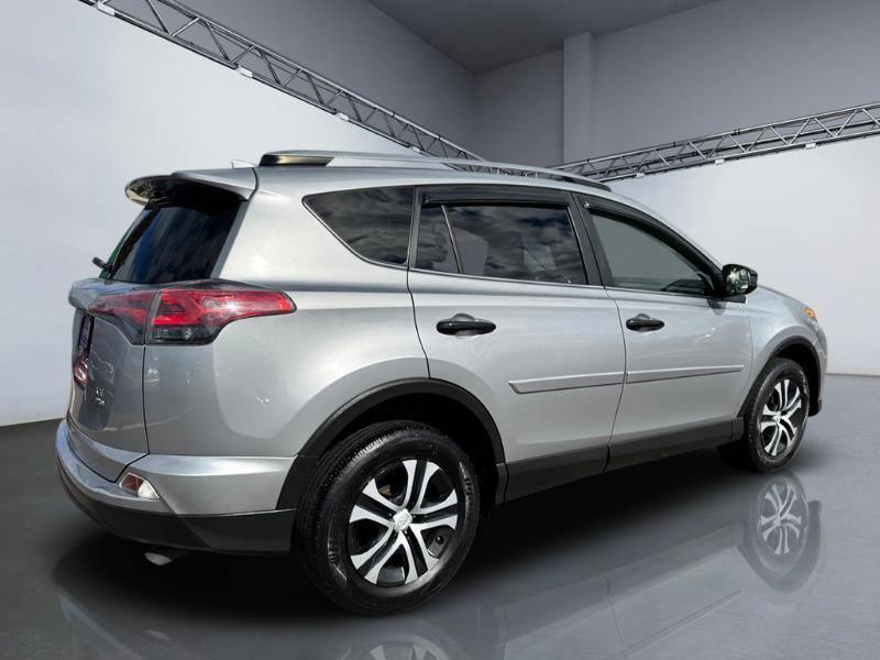 Used 2018 Toyota RAV4 LE w/ All Weather Liner Package image 7