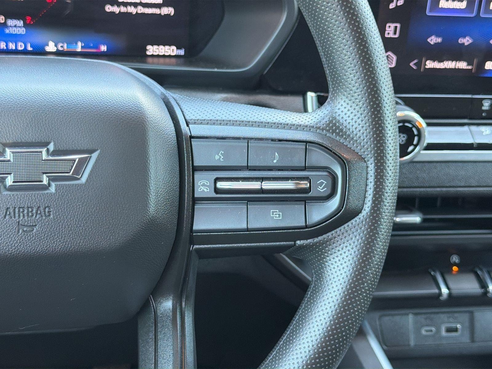 Used 2024 Chevrolet Colorado Trail Boss AWD/4WD image 9