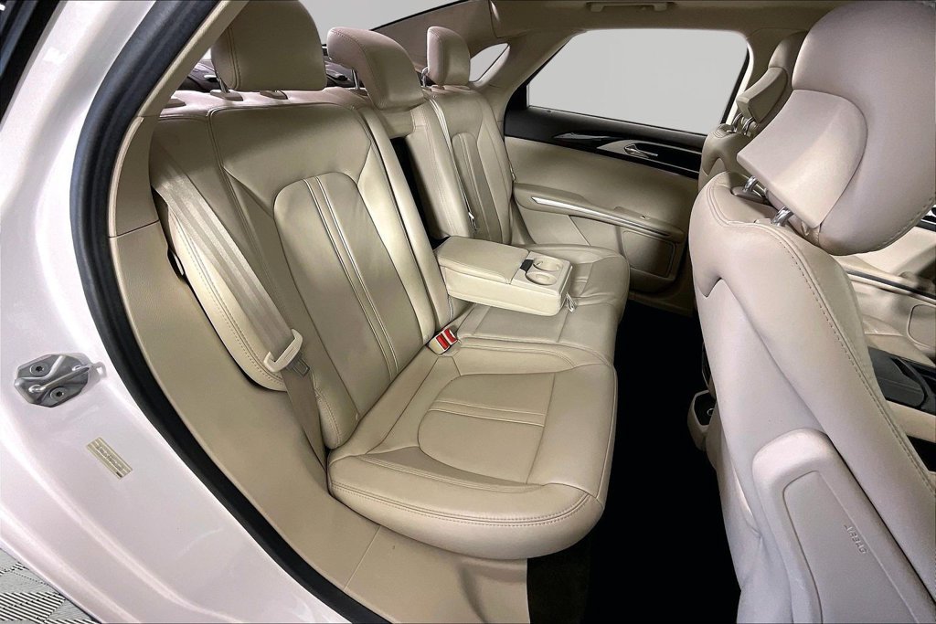 Used 2016 Lincoln MKZ w/ Equipment Group 200A Select FWD image 21