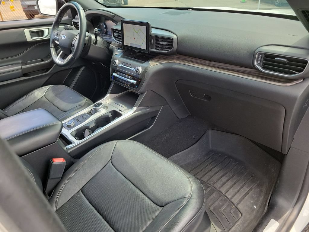 Used 2020 Ford Explorer Limited AWD/4WD image 30