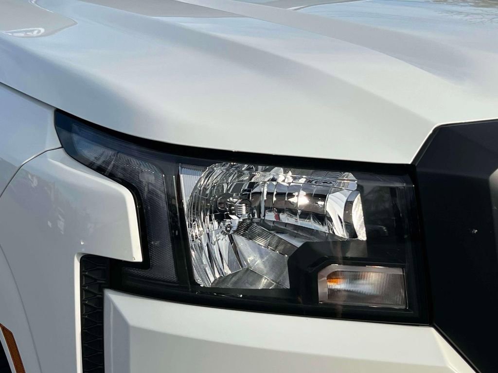 Certified 2024 Nissan Frontier S w/ Technology Package image 10