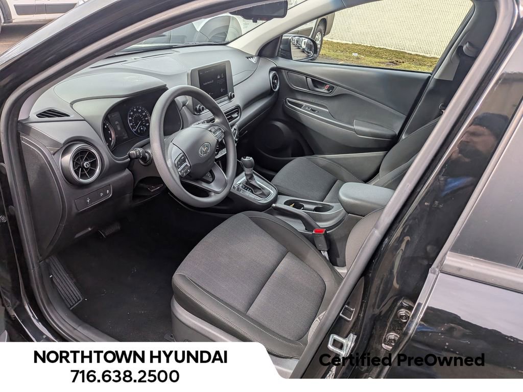 Used 2023 Hyundai Kona SEL image 11