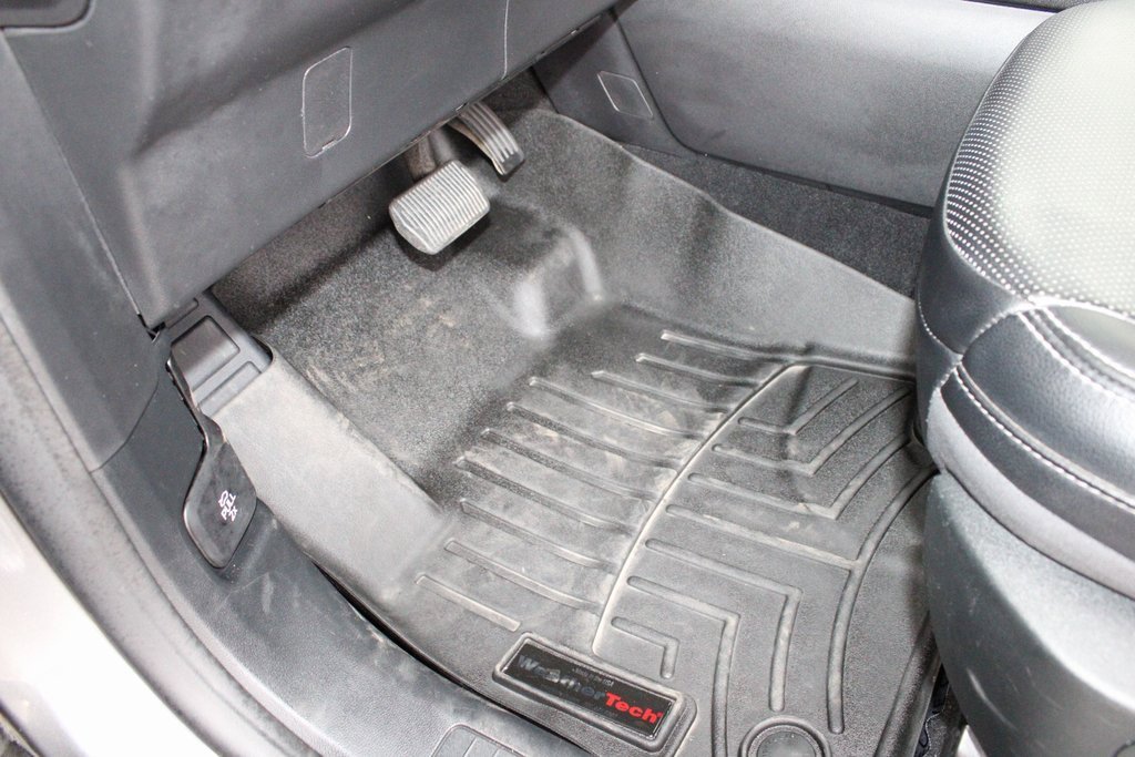 Used 2022 Ford Escape SEL image 22