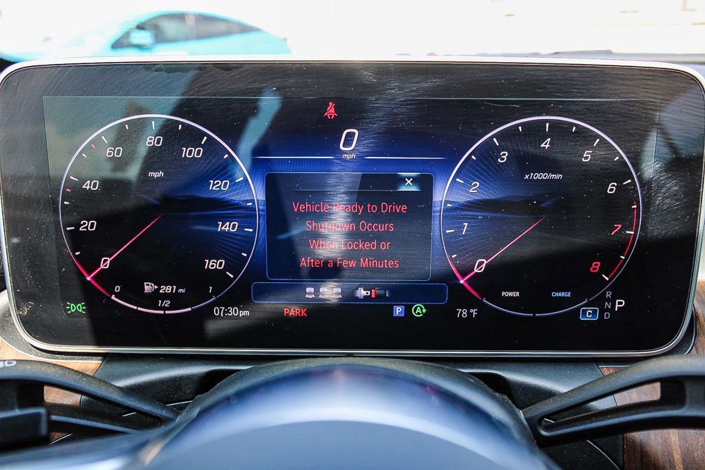 Used 2025 Mercedes-Benz C 300 4MATIC Sedan image 23