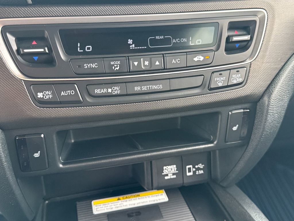 Used 2023 Honda Passport TrailSport image 29