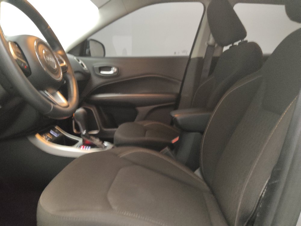 Used 2021 Jeep Compass Sport FWD image 17