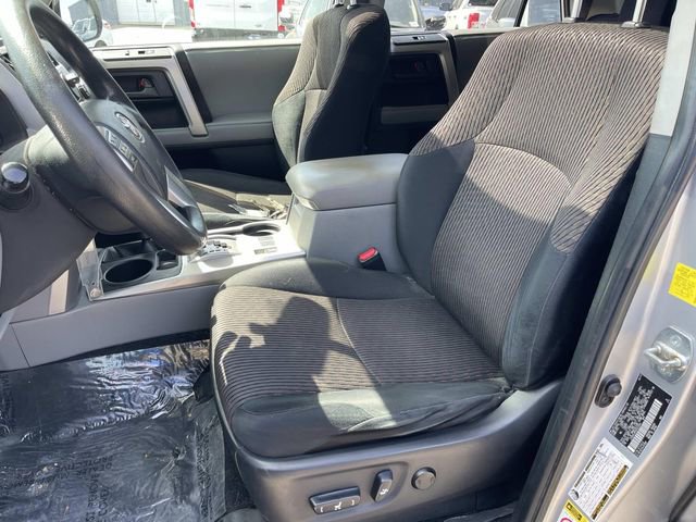Used 2010 Toyota 4Runner 4WD image 18