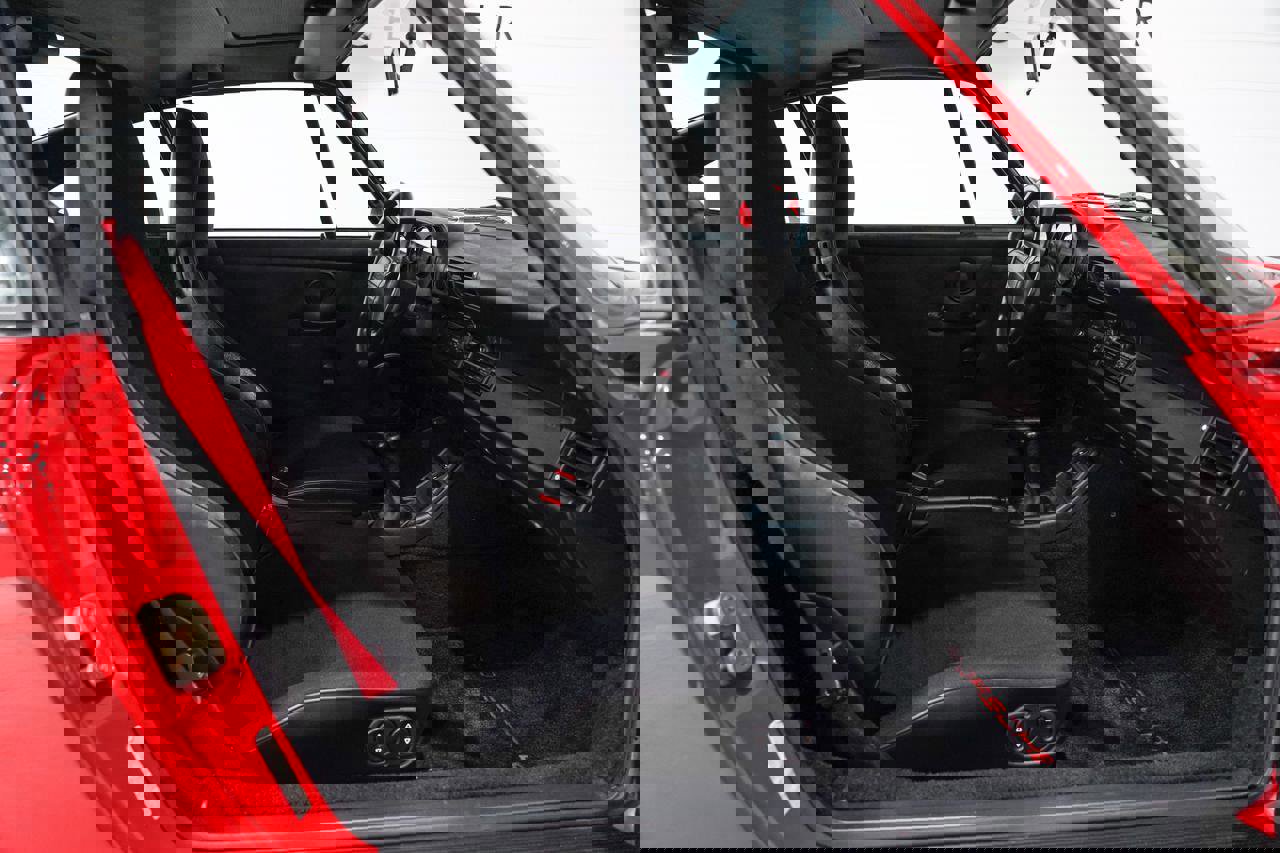 Used 1993 Porsche 911 RS America image 15