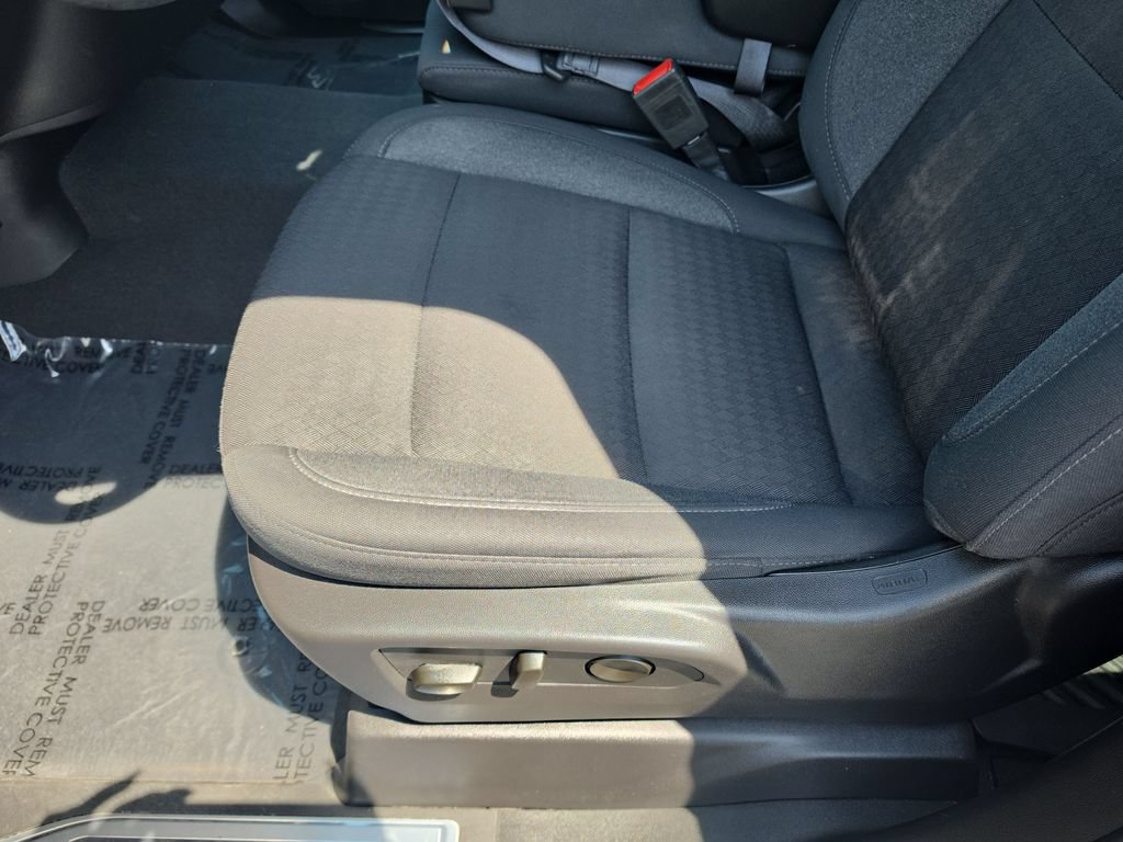 Certified 2024 Chevrolet Silverado 1500 LT AWD/4WD image 19